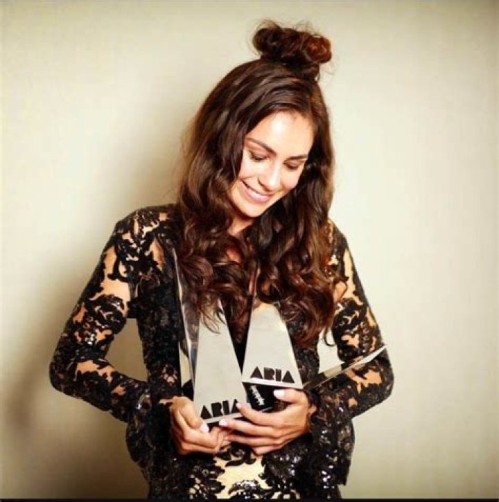 Amy Shark Net Worth Career and Personal Life