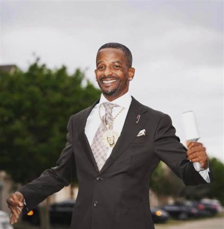 Charleston White Wiki & From Troubled Past to Inspirational Motivational Speaker