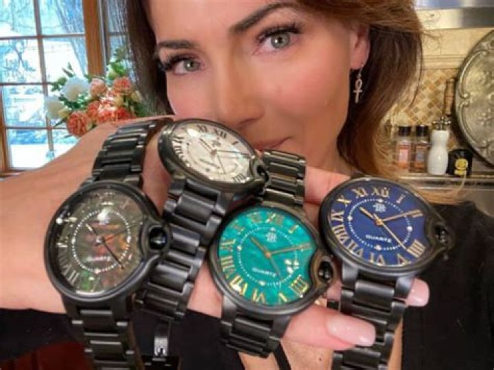 Here Is What QVC’s Lisa Robertson Is Doing Now