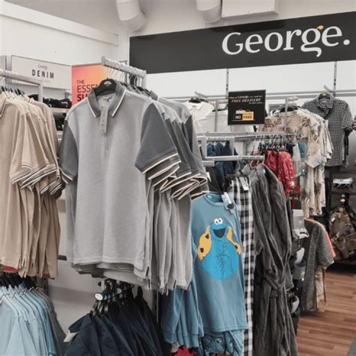 I heard the clothes at George at Asda were popping so went to see if the rumours were true - this £18 dress is a steal