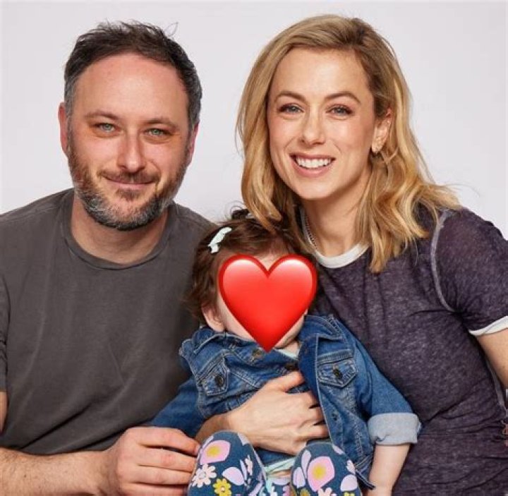 Iliza Shlesinger Net Worth, Age, Height, Weight, Husband, Wiki, Family 2023