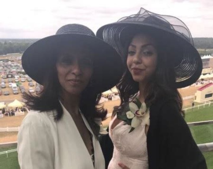 Is Zeinab Badawi single? Bio: Husband, Family, Net Worth, Married