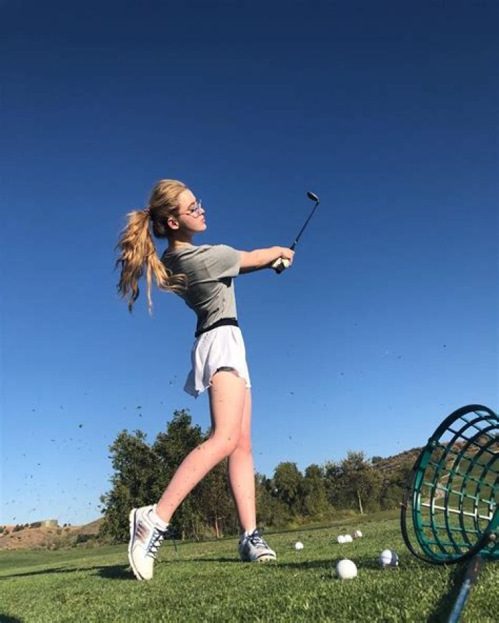 Kathryn Newton Height, Age, Bio