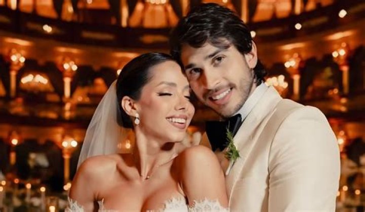 Silvy Araujo edad, altura, wikipedia, biografía, Novio/ Marido, Fortuna, Pareja, hijos, estatura