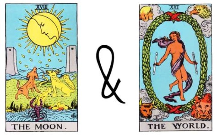 The Moon Tarot Card: Understanding This Mysterious Card